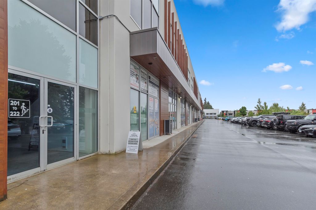 Photo of 1779 Clearbrook Road #220, Abbotsford, BC V2T 5X5 (MLS # C8078924)