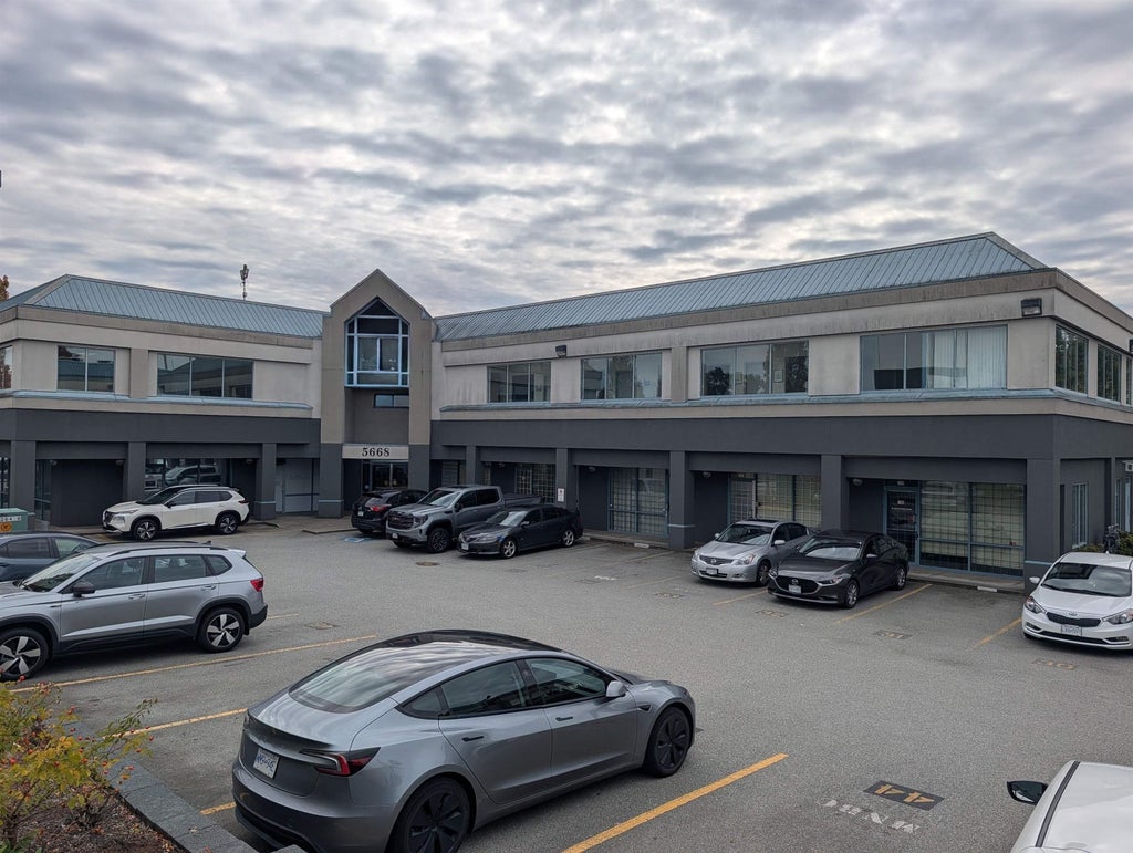 Photo of 5668 192 Street #102, Surrey, BC V3S 2V7 (MLS # C8082447)