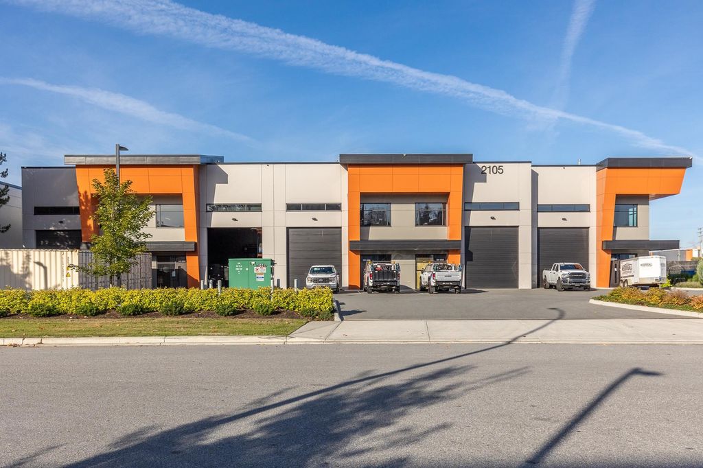 Photo of 2105 Carpenter Street, Abbotsford, BC V2T 6B3 (MLS # C8077894)