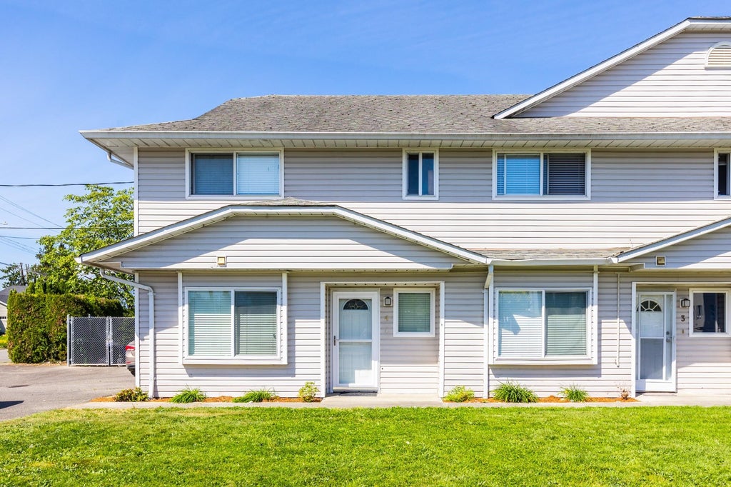 Photo of 9145 Charles Street #1,2,3,4, Chilliwack, BC V2P 7Y6 (MLS # C8080330)