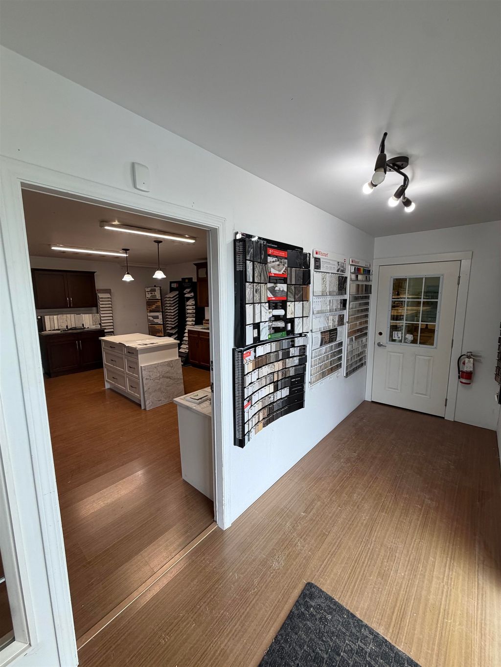 Photo of 44915 Yale Road #D &amp; D2, Chilliwack, BC V6B 3C1 (MLS # C8076882)