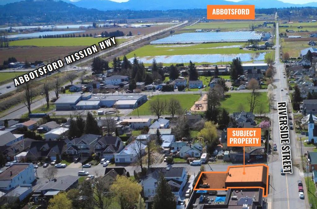 Photo of 5814 Riverside Street, Abbotsford, BC V4X 1T6 (MLS # C8077800)