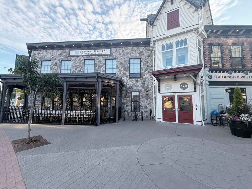 Photo of 45925 Thunderbird Lane #201, Chilliwack, BC V2P 0J6 (MLS # C8083015)