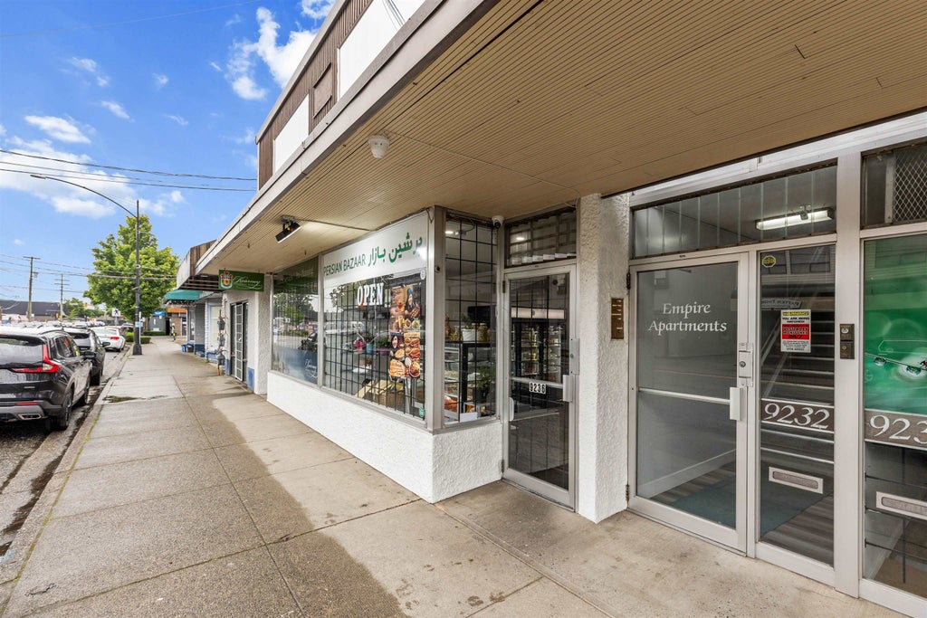 Photo of 9236 Main Street, Chilliwack, BC V2P 4M7 (MLS # C8082327)
