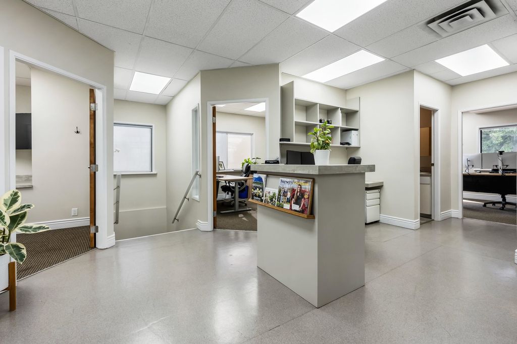 Photo of 48945 Yale Road #201, Chilliwack, BC V4Z 0B2 (MLS # C8074325)