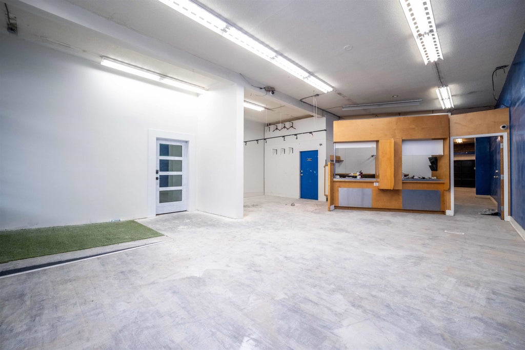 Photo of 22344 Lougheed Highway, Maple Ridge, BC V2X 2T4 (MLS # C8082547)