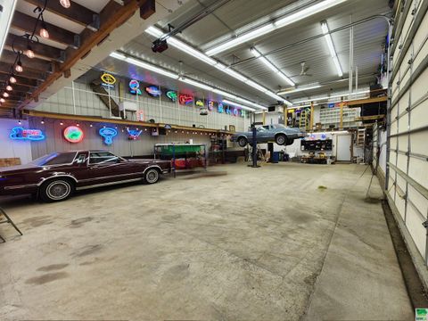 Tiny photo for 822 5th Street, Sheldon, IA 51201 (MLS # 827349)