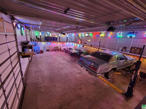 Tiny photo for 822 5th Street, Sheldon, IA 51201 (MLS # 827349)