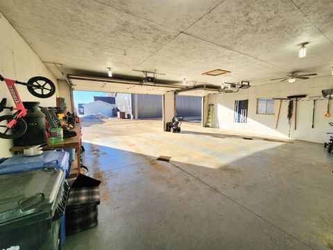 Tiny photo for 1208 2nd St, Hull, IA 51239 (MLS # 831528)