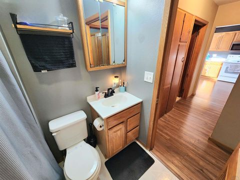 Tiny photo for 1208 2nd St, Hull, IA 51239 (MLS # 831528)