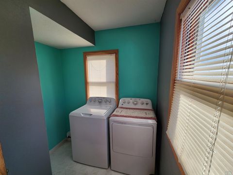 Tiny photo for 1208 2nd St, Hull, IA 51239 (MLS # 831528)