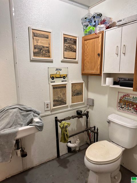 Tiny photo for 119 7th Street NW St, Sioux Center, IA 51250 (MLS # 824698)