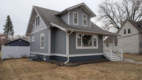 Tiny photo for 234 2nd Ave NE Ave, Sioux Center, IA 51250 (MLS # 832230)