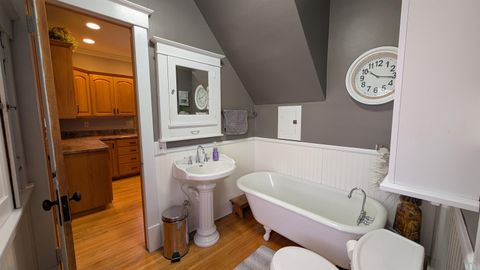 Tiny photo for 234 2nd Ave NE Ave, Sioux Center, IA 51250 (MLS # 832230)