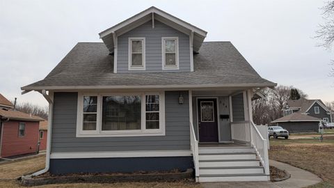 Tiny photo for 234 2nd Ave NE Ave, Sioux Center, IA 51250 (MLS # 832230)
