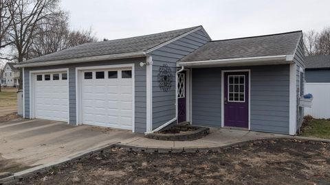 Tiny photo for 234 2nd Ave NE Ave, Sioux Center, IA 51250 (MLS # 832230)