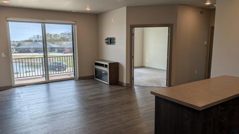 Tiny photo for 1351 13th Ave SE, Sioux Center, IA 51250 (MLS # 832476)