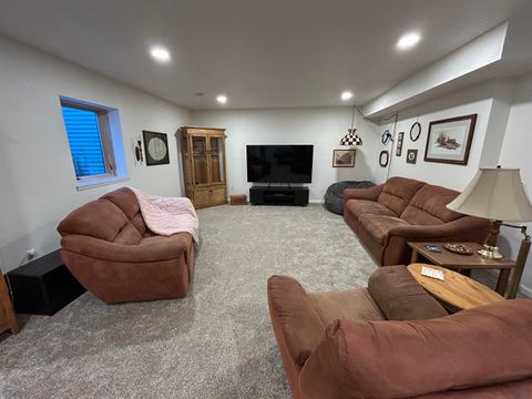 Tiny photo for 936 14th Street Circle NE, Sioux Center, IA 51250 (MLS # 832031)