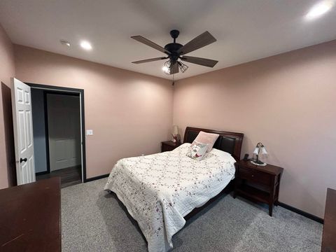 Tiny photo for 936 14th Street Circle NE, Sioux Center, IA 51250 (MLS # 832031)