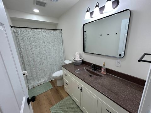 Tiny photo for 936 14th Street Circle NE, Sioux Center, IA 51250 (MLS # 832031)