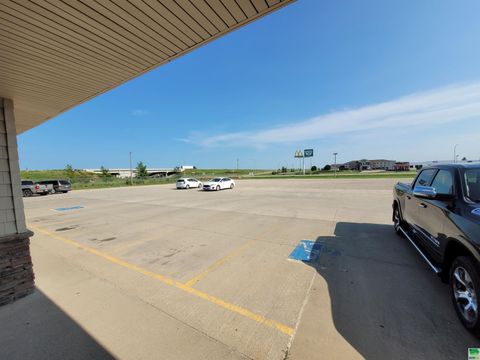 Tiny photo for 101 N Runger Ave #Suite G, Sheldon, IA 51201 (MLS # 821747)