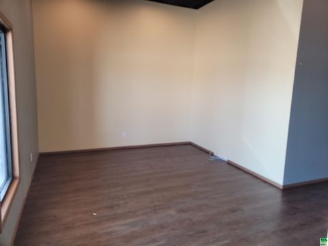Tiny photo for 101 N Runger Ave #Suite G, Sheldon, IA 51201 (MLS # 821747)
