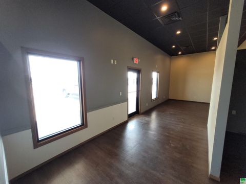 Tiny photo for 101 N Runger Ave #Suite G, Sheldon, IA 51201 (MLS # 821747)