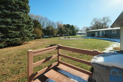 Tiny photo for 1612 Linden Street, Hull, IA 51239 (MLS # 830948)