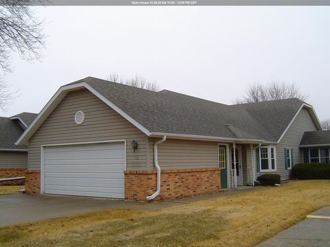 Photo of 708 2nd St. SE #112 St, Orange City, IA 51041 (MLS # 832032)