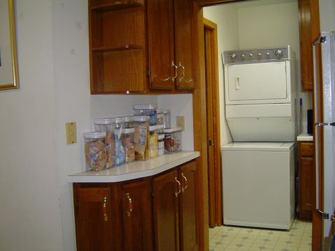 Tiny photo for 708 2nd St. SE #112 St, Orange City, IA 51041 (MLS # 832032)