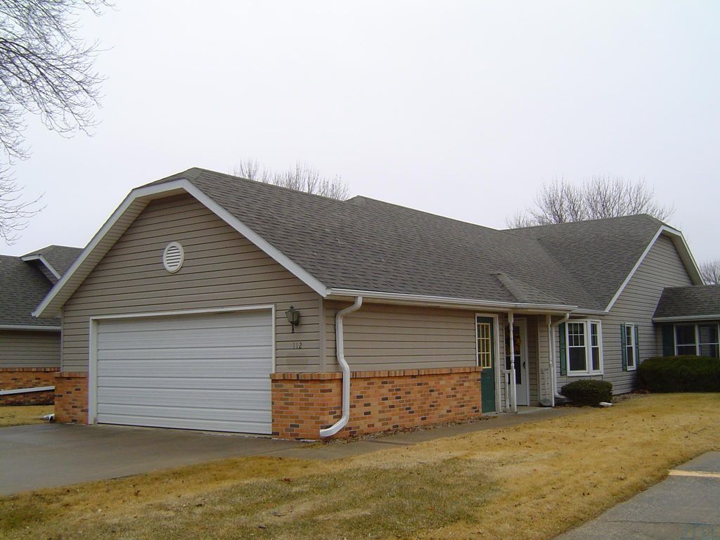 Photo of 708 2nd St. SE #112 St, Orange City, IA 51041 (MLS # 832032)