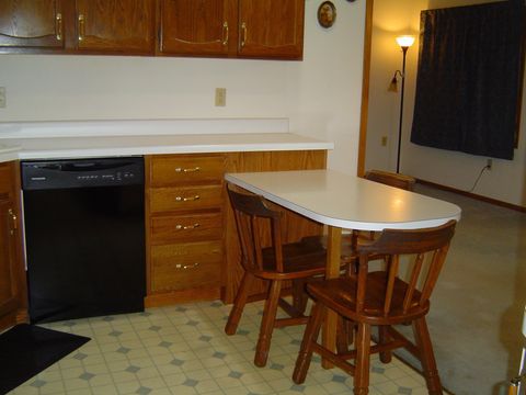 Tiny photo for 708 2nd St. SE #112 St, Orange City, IA 51041 (MLS # 832032)