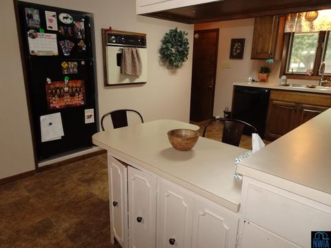 Tiny photo for 1010 Brown Street, Hull, IA 51239 (MLS # 830551)