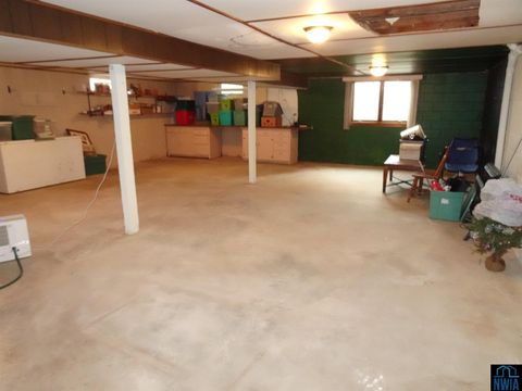 Tiny photo for 1010 Brown Street, Hull, IA 51239 (MLS # 830551)