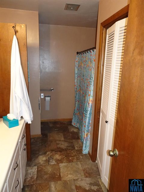 Tiny photo for 1010 Brown Street, Hull, IA 51239 (MLS # 830551)