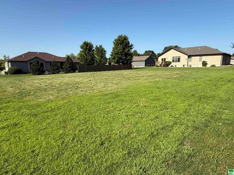 Tiny photo for 1651 SE 5th Ave, Sioux Center, IA 51250 (MLS # 829367)