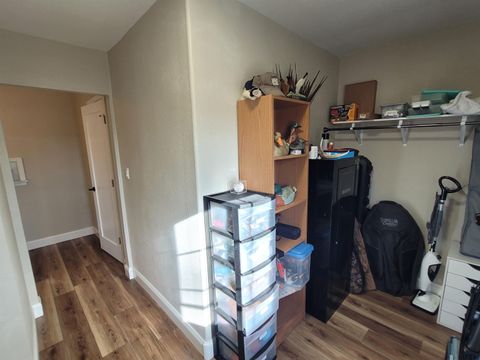 Tiny photo for 715 9th Ave, Sheldon, IA 51201 (MLS # 832144)