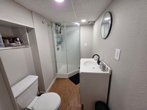 Tiny photo for 715 9th Ave, Sheldon, IA 51201 (MLS # 832144)