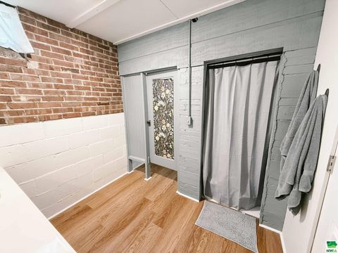 Tiny photo for 211 Albany Ave SE Ave, Orange City, IA 51041 (MLS # 830000)