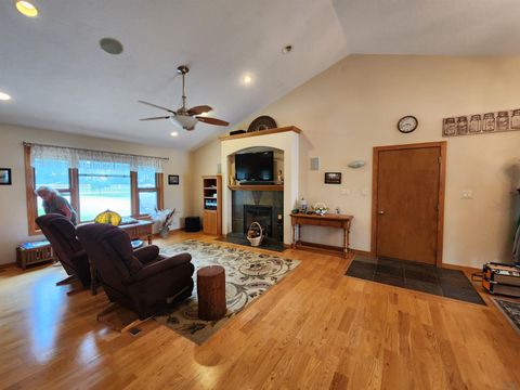 Tiny photo for 3099B Nest Avenue, Sheldon, IA 51201 (MLS # 830857)