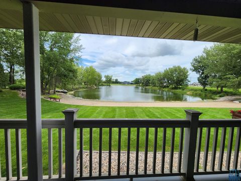 Tiny photo for 3099B Nest Avenue, Sheldon, IA 51201 (MLS # 830857)