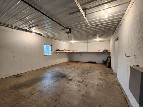 Tiny photo for 3099B Nest Avenue, Sheldon, IA 51201 (MLS # 830857)