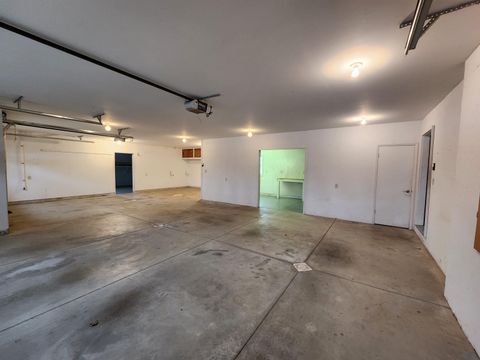 Tiny photo for 3099B Nest Avenue, Sheldon, IA 51201 (MLS # 830857)