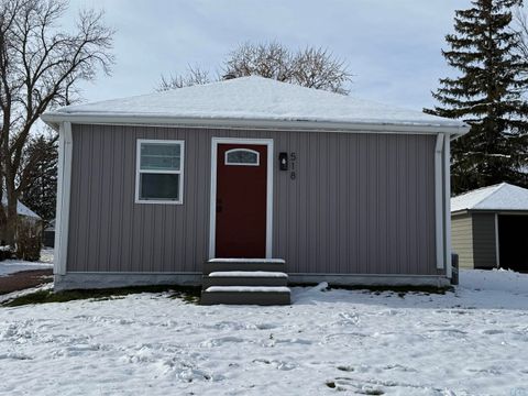 Photo of 518 Boston Ave NE Ave, Orange City, IA 51041 (MLS # 830929)