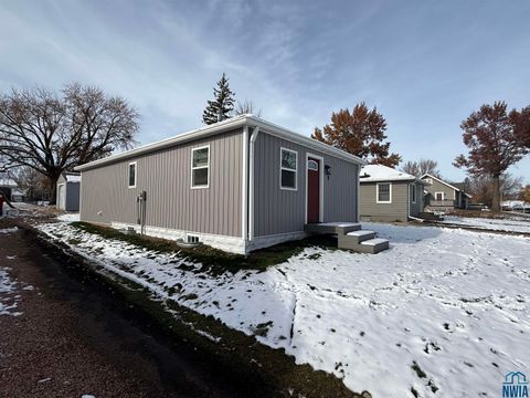 Tiny photo for 518 Boston Ave NE Ave, Orange City, IA 51041 (MLS # 830929)