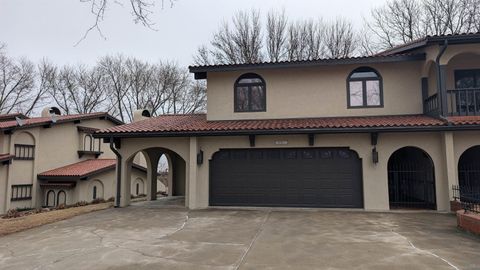 Tiny photo for 438 12th Avenue Cir NE #B, Sioux Center, IA 51250 (MLS # 831997)