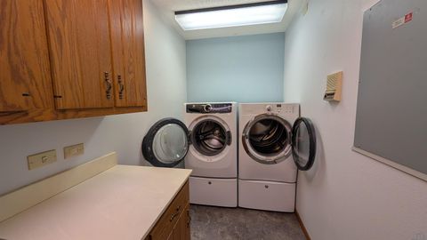 Tiny photo for 438 12th Avenue Cir NE #B, Sioux Center, IA 51250 (MLS # 831997)