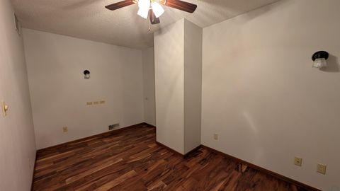 Tiny photo for 438 12th Avenue Cir NE #B, Sioux Center, IA 51250 (MLS # 831997)