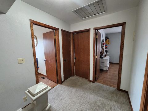 Tiny photo for 710 Central Ave NW Ave, Orange City, IA 51041 (MLS # 831895)