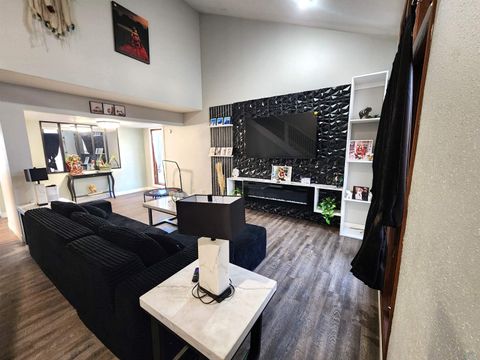 Tiny photo for 710 Central Ave NW Ave, Orange City, IA 51041 (MLS # 831895)